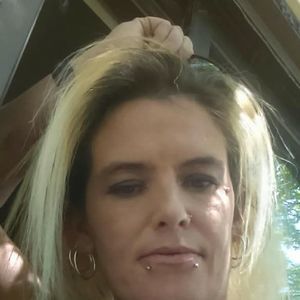 Meet your Posher, Billie